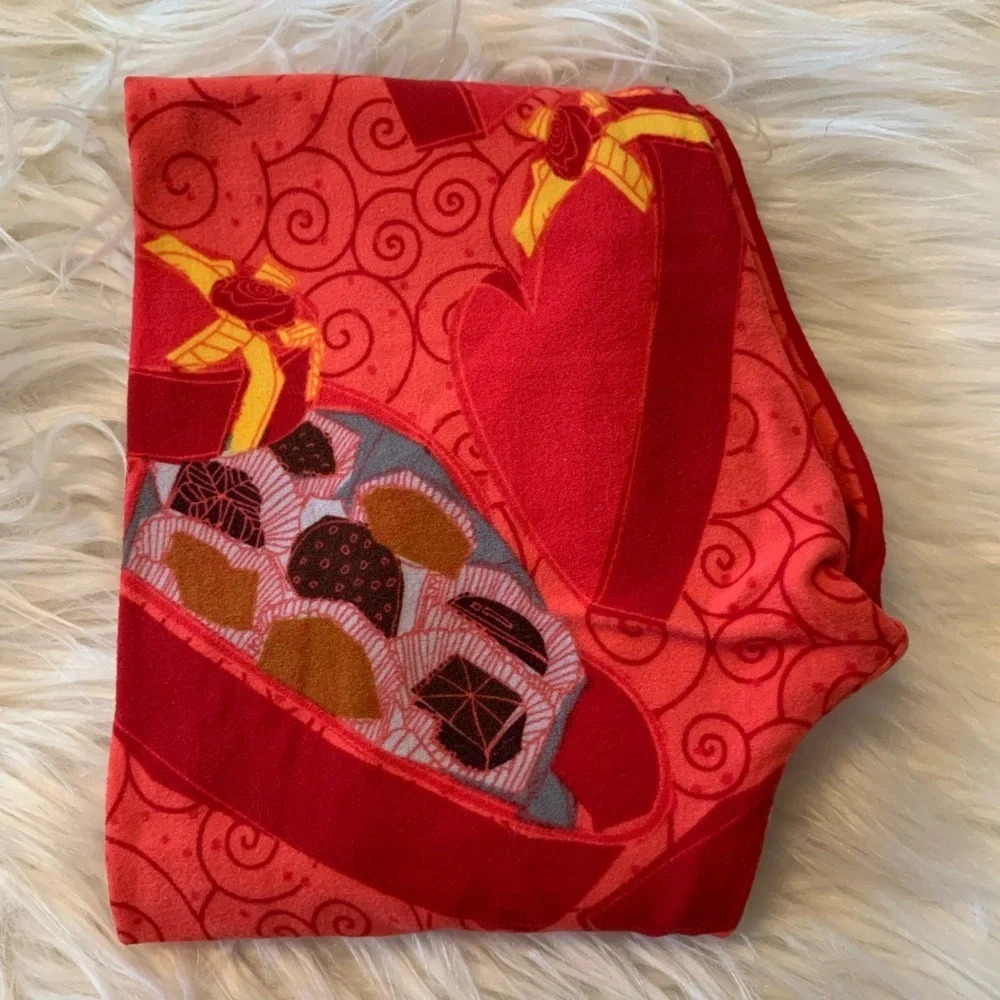 ⭐️ Final price ⭐️ New! Girl’s Lularoe box of chocolates leggings S/M